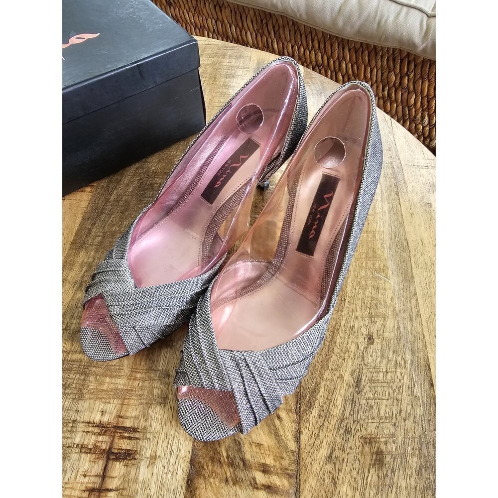 Nina Women's Carrie d'Orsay Pumps Steel Luna Shine Silver Size 7M‎ EUC